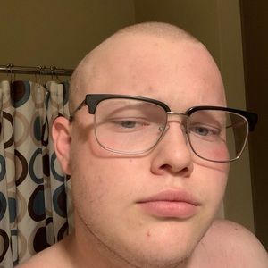 Meet your Posher, Gabe